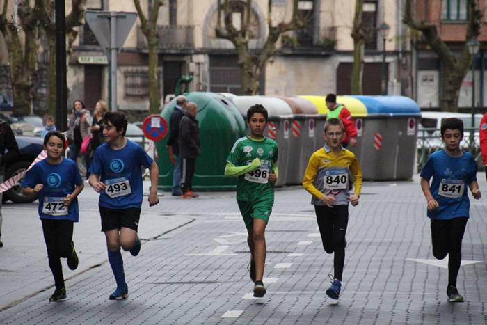 700 haur inguru XXXI. Ero Et 10 1516541888753