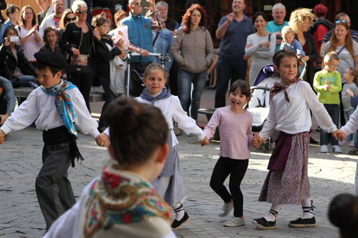 Alegia ere dantzariz josita 13 1494702929573