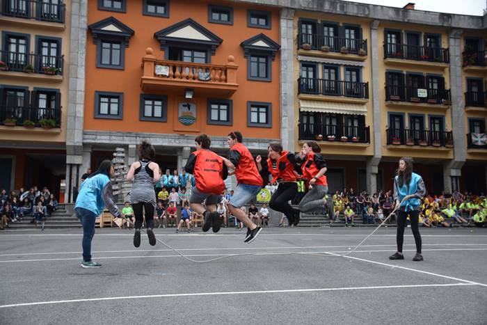 Anoeta kuadrilla eguna 2016 35 1463855790660