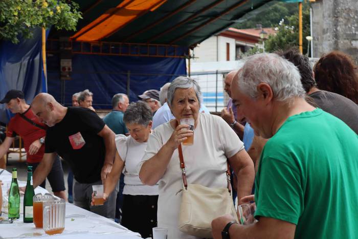 Txakolin dastaketarekin ase  11 1659354825047