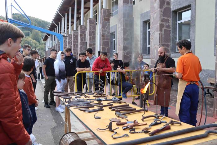 Sari guztiak banatu dituzte, 38 1667751731189