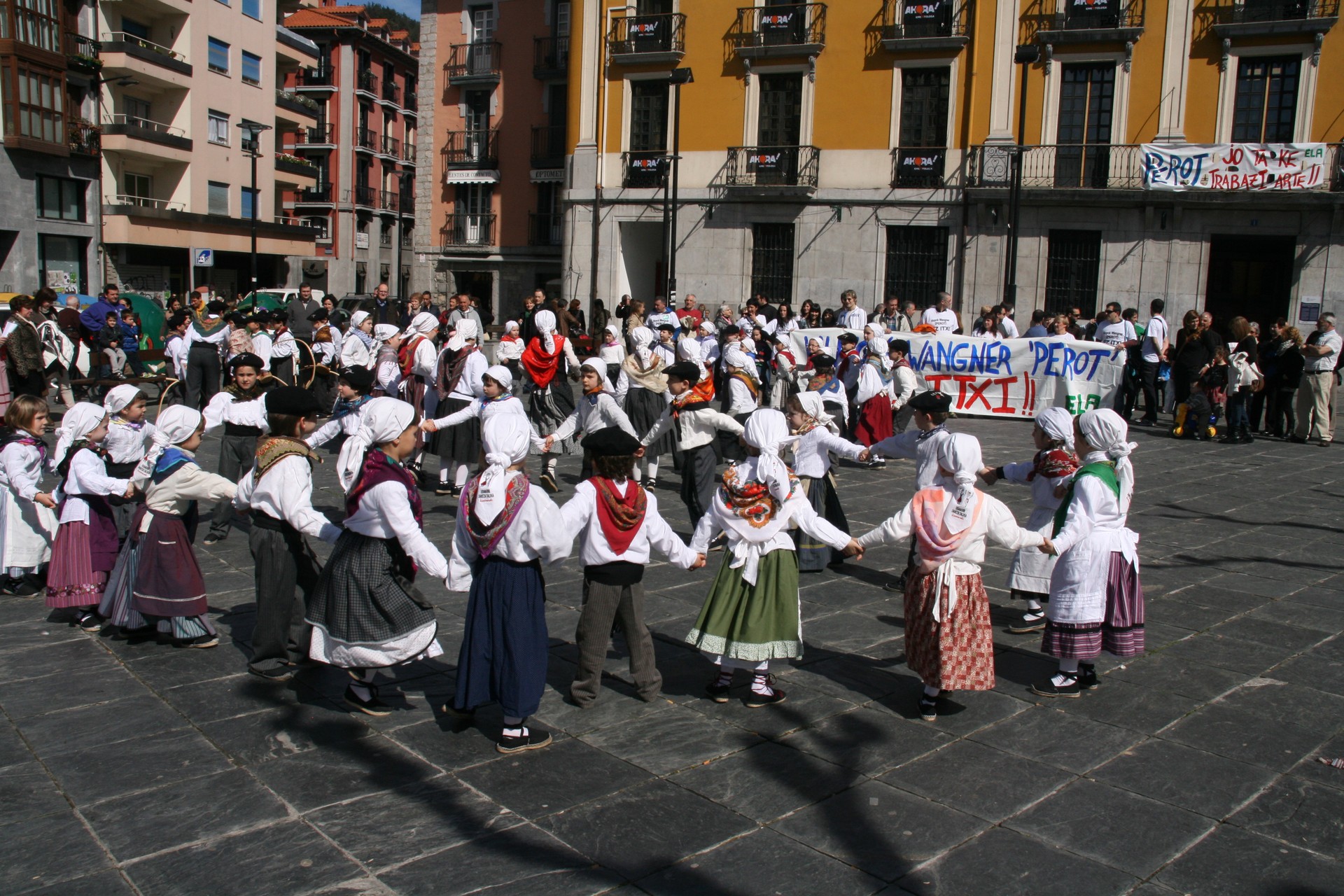 Mendeetako pausoak, tradizio berri