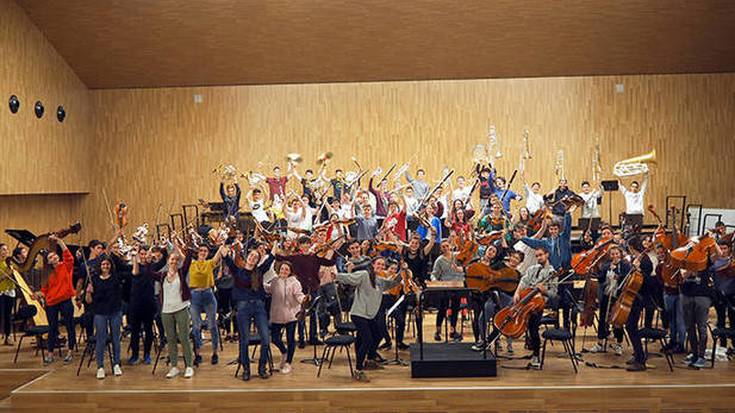 Eskualdeko bi ikasle, Euskadiko Ikasleen Orkestrarekin