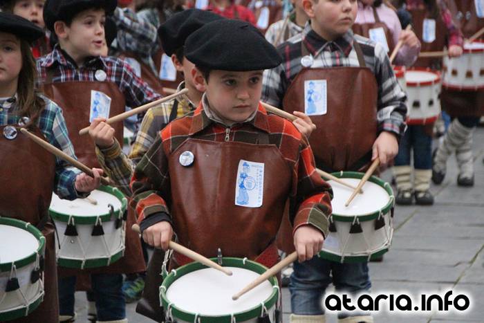 Zaldunita bezperako haur danborrada 124 1454785375113