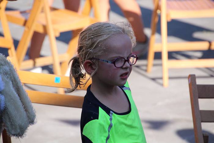 Mailot horia parte hartzaile guztientzat 8 1471109715069