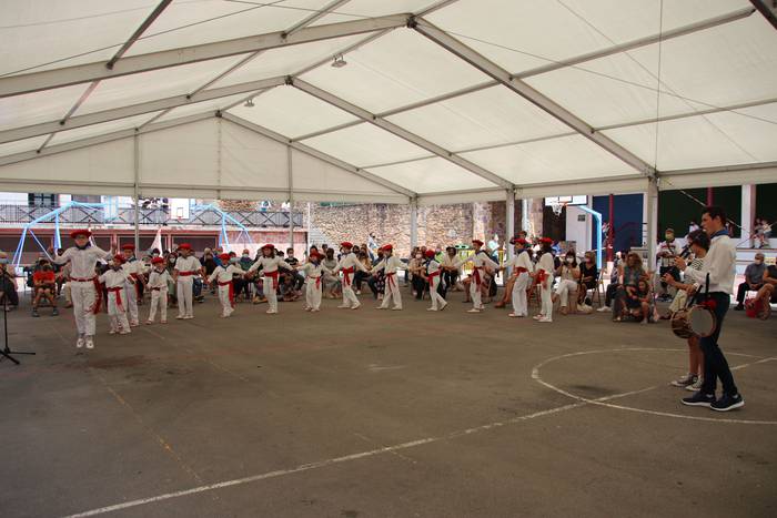 dantzarien saioa berastegi 8 1628437232174