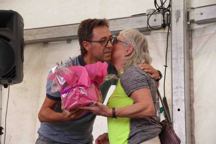 Hego haizeak airean eraman d 214 1539350682439