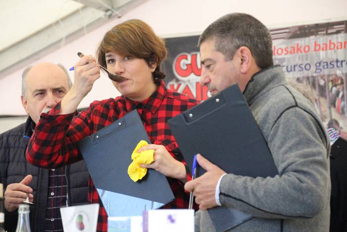 Babarrun platerkada onena, D 38 1511112920239