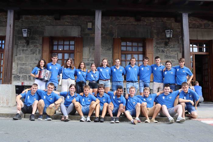 Eztanda egin du jaiak Bidani 18 1661267327752