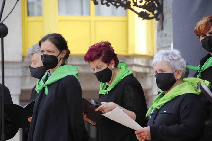 Irurako Kutxa Bira iruditan 37 1619287448800