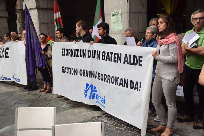 Pentsiodunen manifestazioa 49 1528548565811