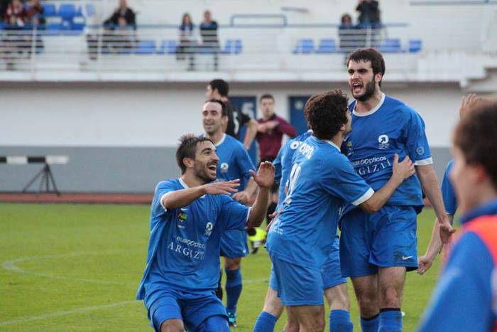 Tolosa CF vs mutriku 2015 23 1448903966659