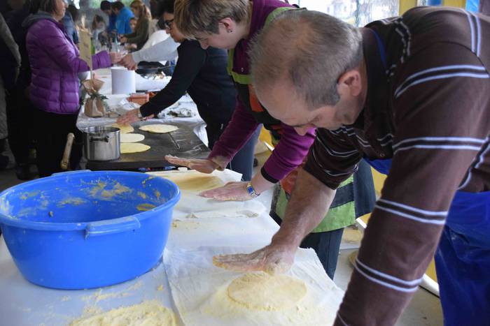 Altzoko azoka berezia 2018 olentzerotan jakin minez 15 1544358818621