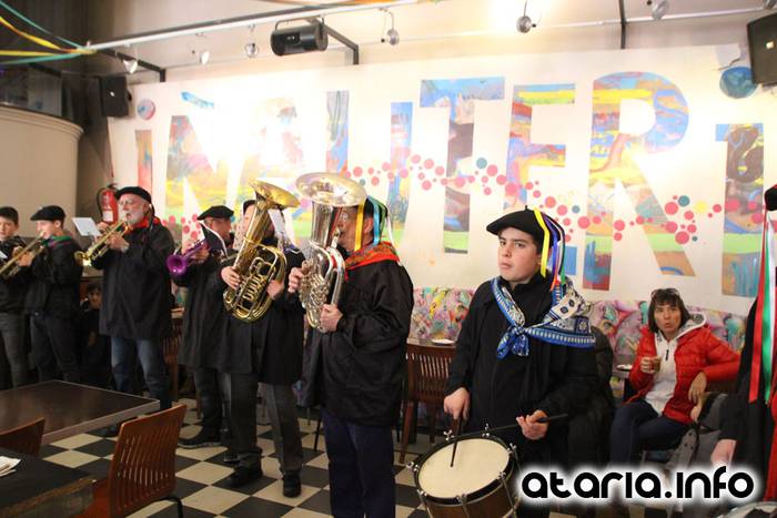 Ozenki Txistulari Taldea 2016 52 1454678395280