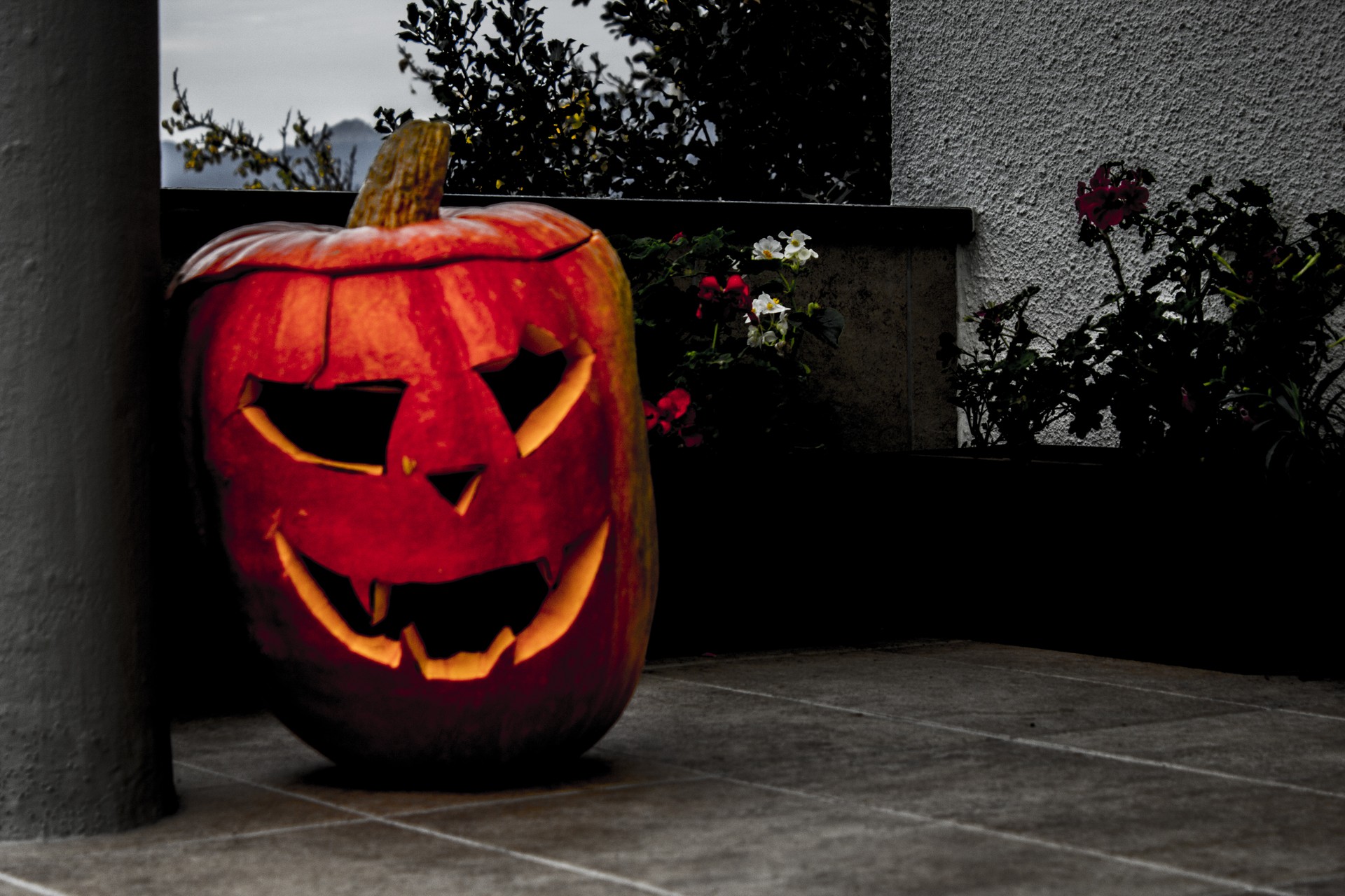 'Halloween' ospatzen zuten gure amon-aitonek
