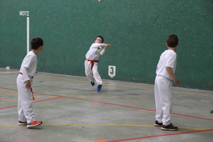 Hasi da V. Ataria Pilota Txa 27 1556962346047