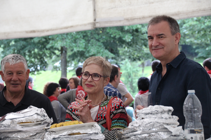 Iurren, 'auzozaletasuna' bor 3 1528553915750