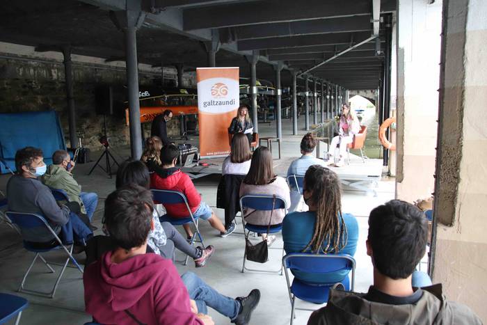 Kai Nakai, Sormenetik egitas 1 1622901325915