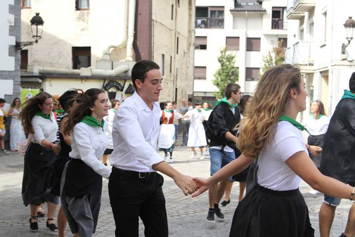 Gaztetxo, gazte eta bikoteen eguna 59 1474724379355