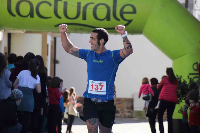 Iñaki Olano eta Andrea Garay 60 1580654045005