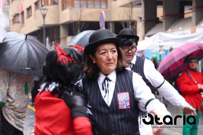 Irudimenak gainezka egin du 134 1518372674088