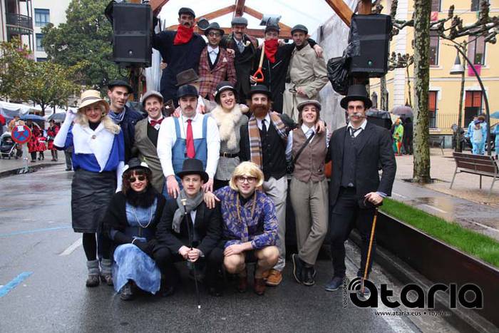 Irudimenak gainezka egin du 338 1518367430020