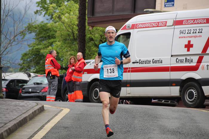 Aitziber Ibarbia eta Julen L 32 1525009047470