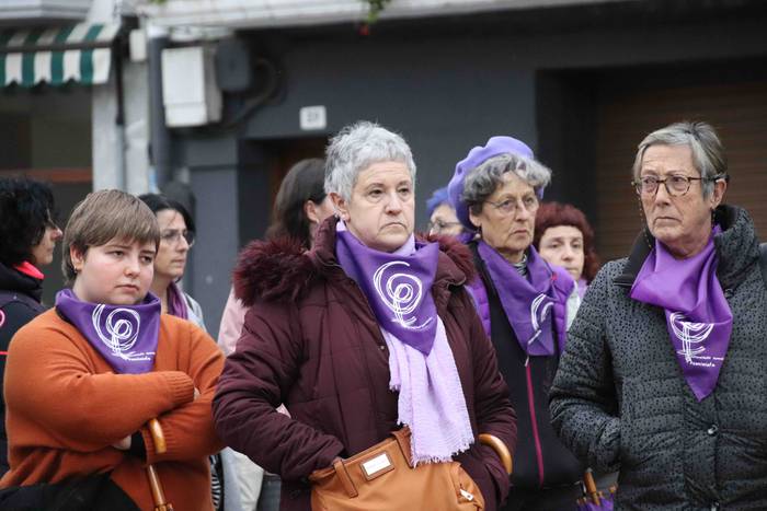 Emakumeen aldeko mosaikoa eg 6 1583688966724