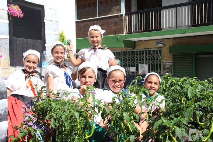 Danborra eta piparra, festar 50 1503577907749