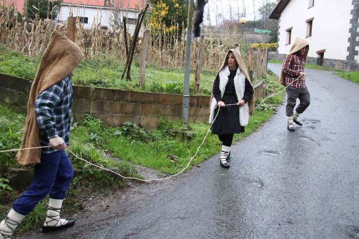 Olentzaroaren magian murgild 3 1577038470061