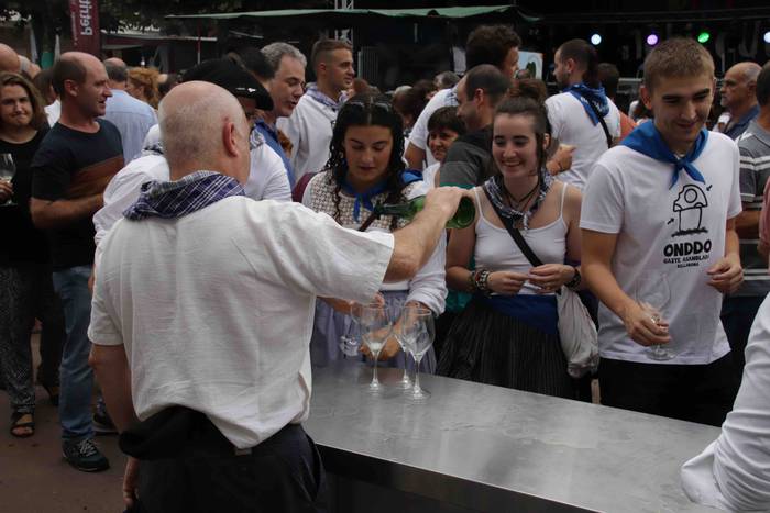 Jendetsua izaten ari da Erro 37 1659205843342