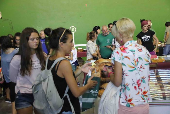 Jendetza elkartu du Asteasuk 10 1569763899444