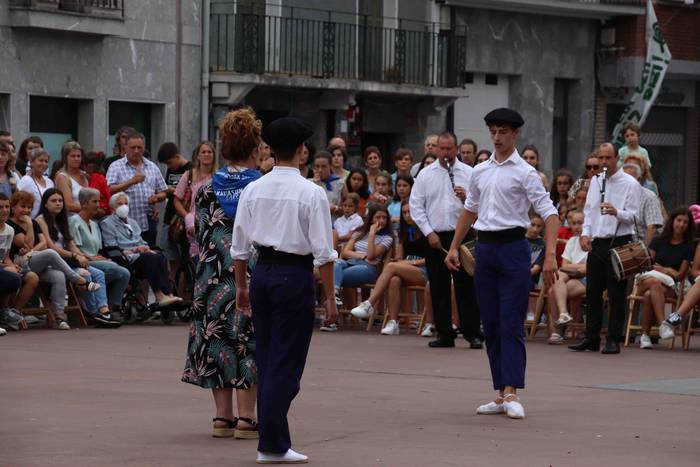 Soka dantza Santioak 2022 43 1658770623151