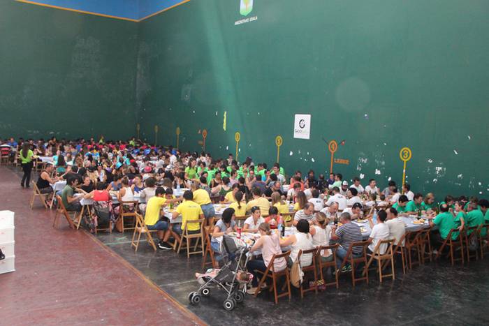 PIlotalekua kuadrillen kolorez beteta 26 1472221499284