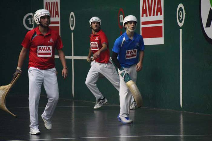 ZESTA PUNTA ELOLAREN OROIMEN 59 1512735593203