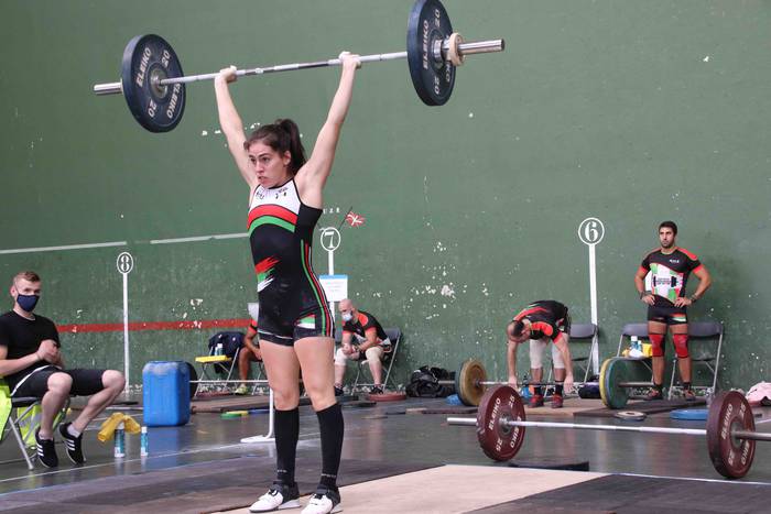 Sei pultsulari eta mutilak t 9 1602172863894