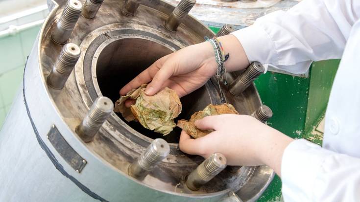 Pilotarien esparatrapuak birziklatzeko proiektua