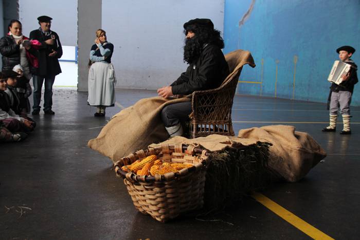 Menditik jaitsi da Olentzero 8 1482586437233