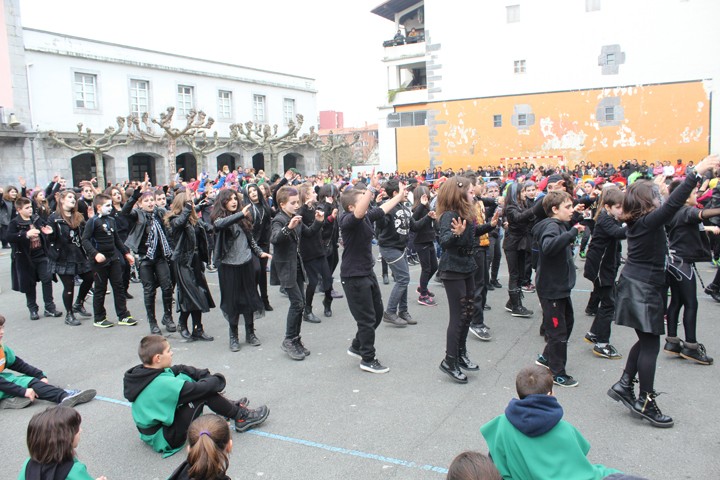 Piratek Amasa-Villabona abordatuko dute Ostegun Gizenean