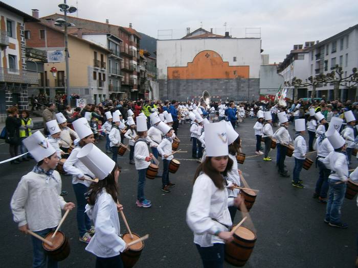 danborrada fleming bizirik 2016 7 1454428215870