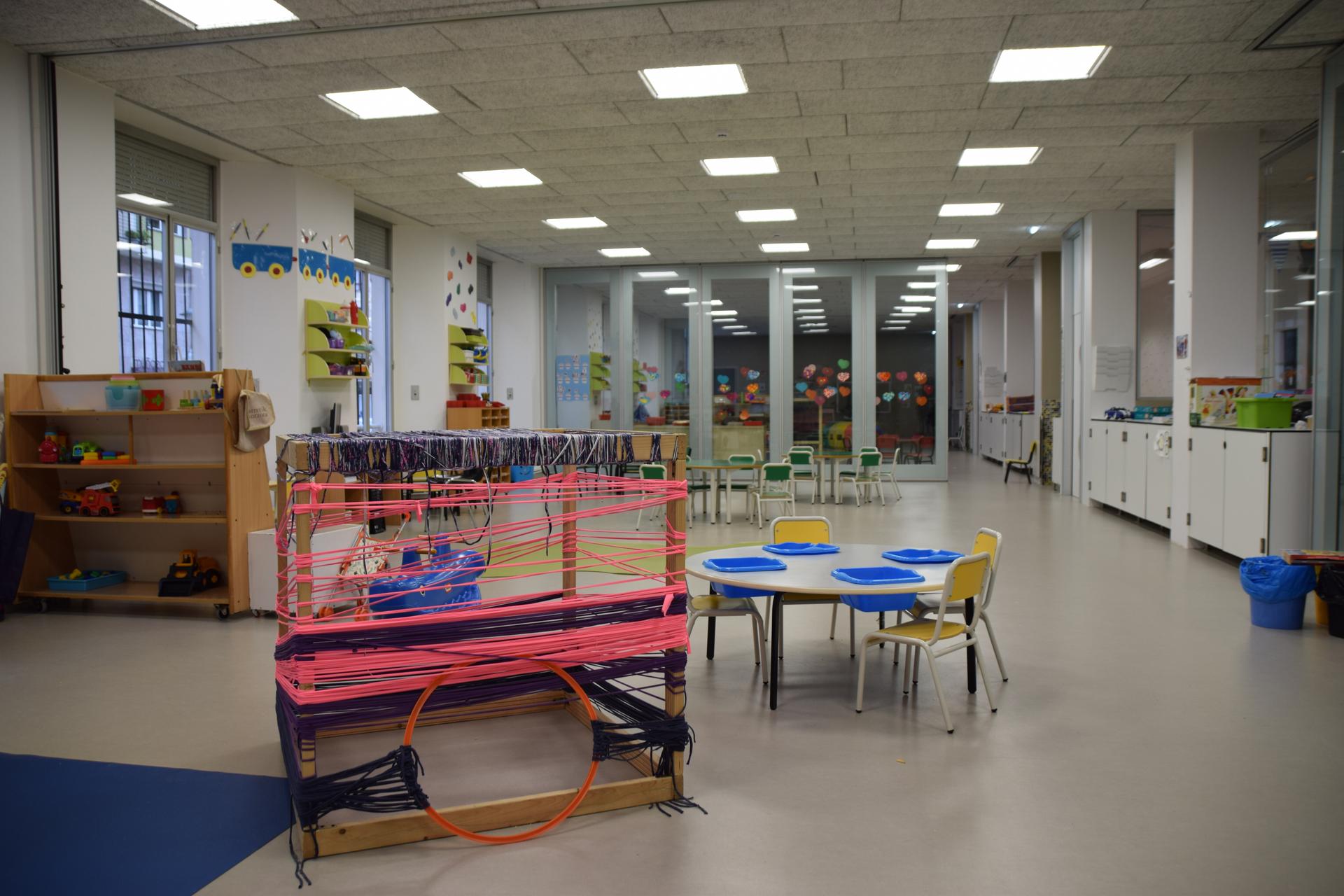 Eskolen itxiera luzatu du Jaurlaritzak