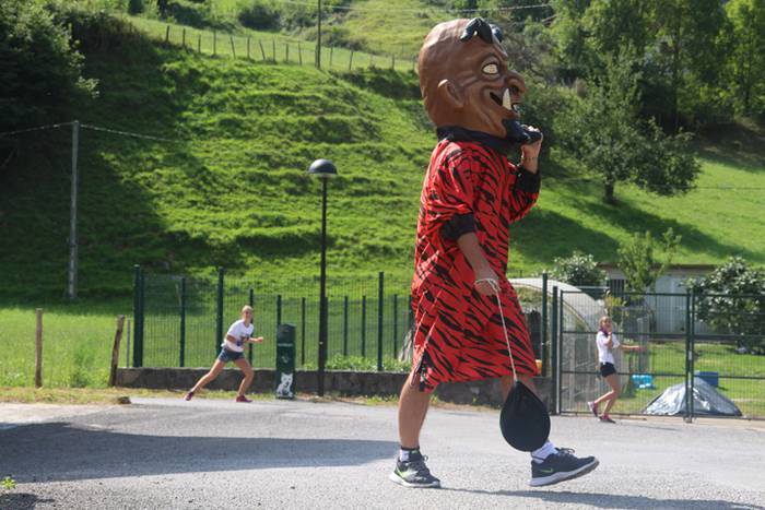 Pantaila txikitik, suziria p 52 1503662436514