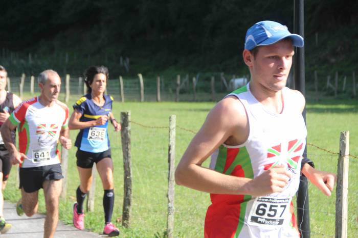 XVi. Berrobira Kros Herrikoi 26 1537642116710