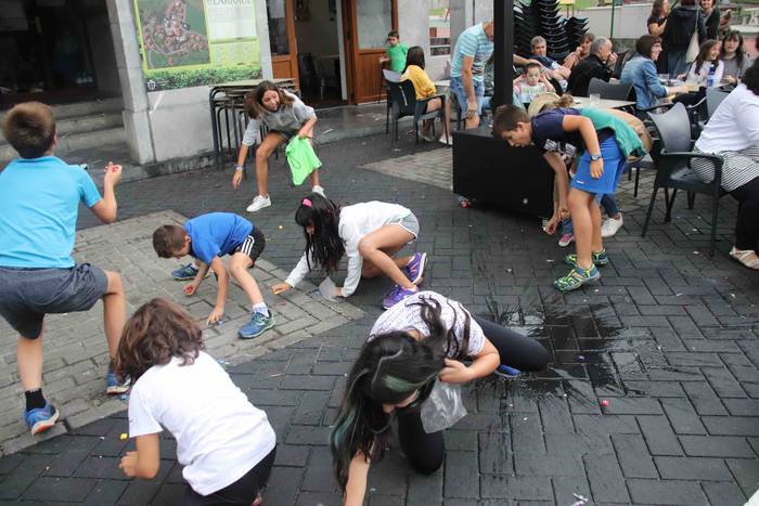 Suziria lehertuta, lau festa 6 1564684248017