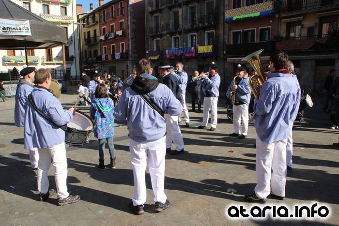 Zaldunita bezpera goizeko giroa 54 1454768949340