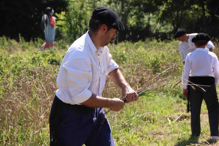 Garia bildu dute ogia egitek 15 1532421976882