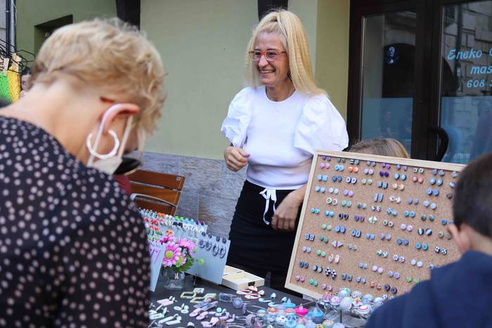 Postu txikiz bete da Alegiko 12 1632658204300