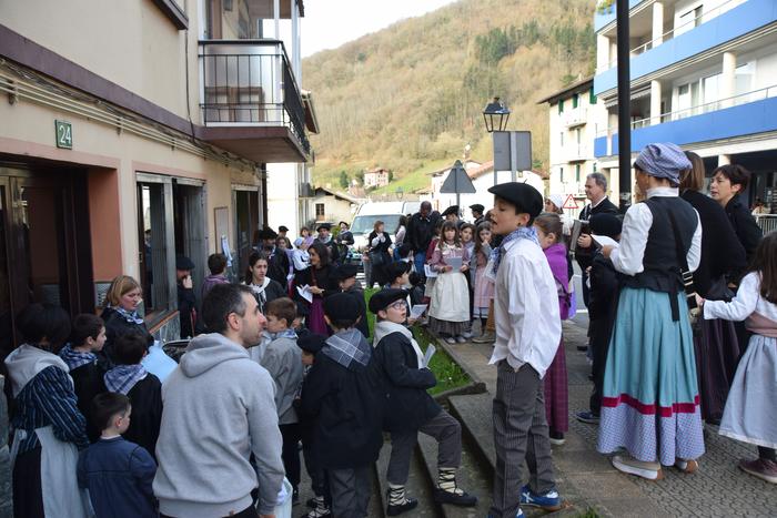 Olentzero eta Mari Domingi