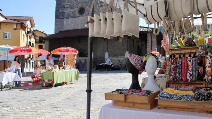 Artisautza eta janari azokan izen emateko aukera zabalik