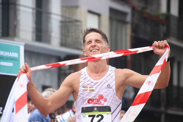 I. Trikuharri Mendi Lasterke 40 1658581448831